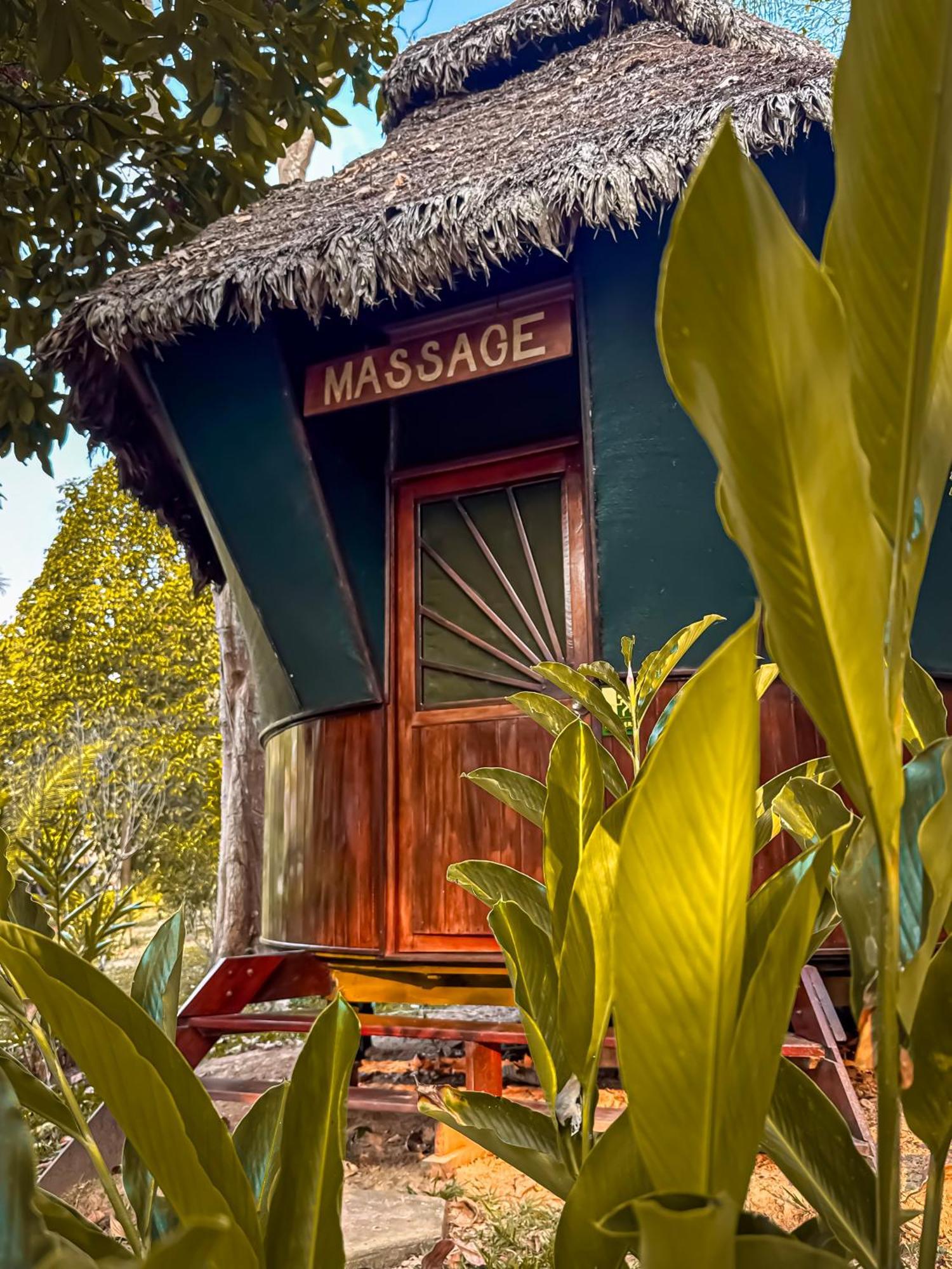 Corto Maltes Amazonia Lodge Puerto Maldonado Exterior photo